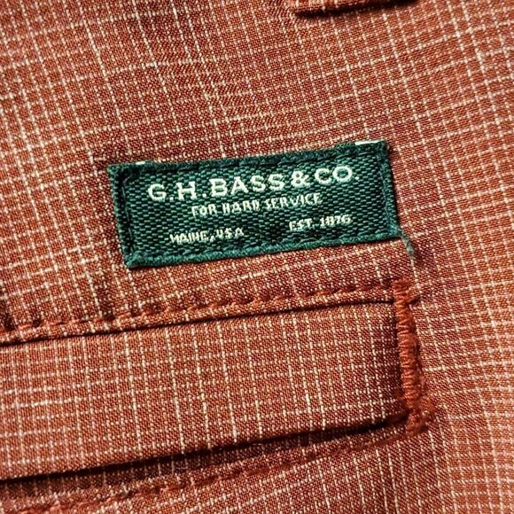 G H Bass & Co shorts, size 34 - Picture 2 of 6